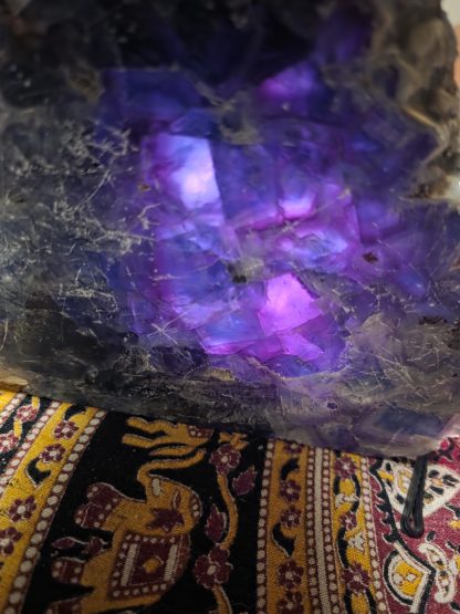 Mesmerizing Raw Fluorite Slab Found A 3.5kg Australian Gem - Image 3