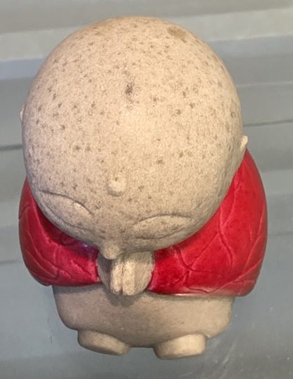 Praying Jizo Statue – Baby Soul Keeper (Red Coat, Medium) - Image 7
