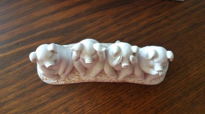 The Four Pigs of Right Behaviour Statue – 15 cm - Image 3